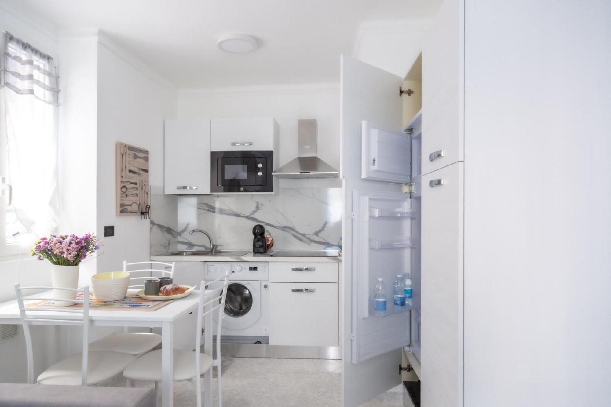Casa Liri Sanremo -Centrale, Moderna, 5Min Spiaggia, Ariston- Esterno foto